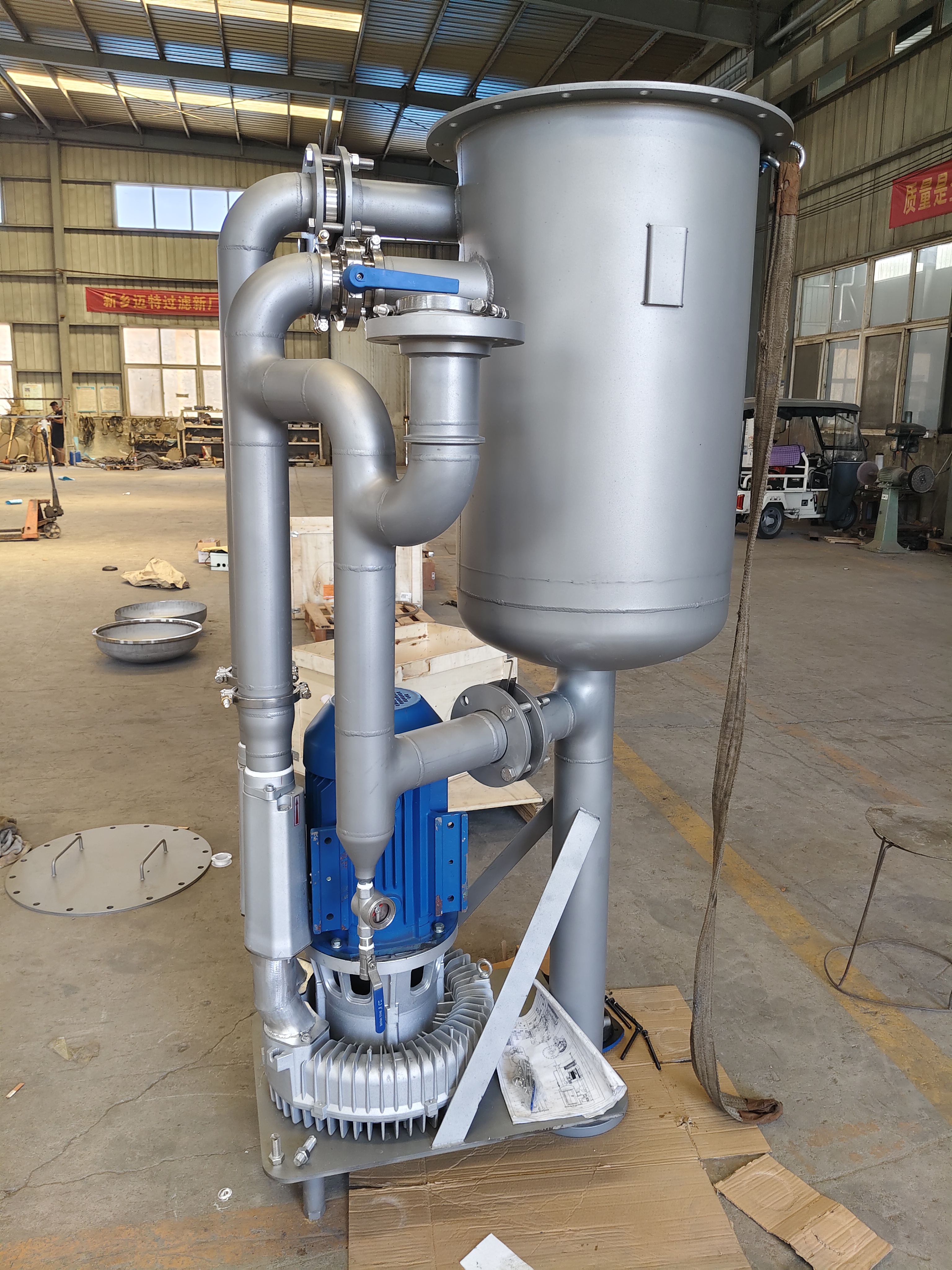 5.5kw防爆式油雾分离，500方风机油雾分离器发货送客户手中，